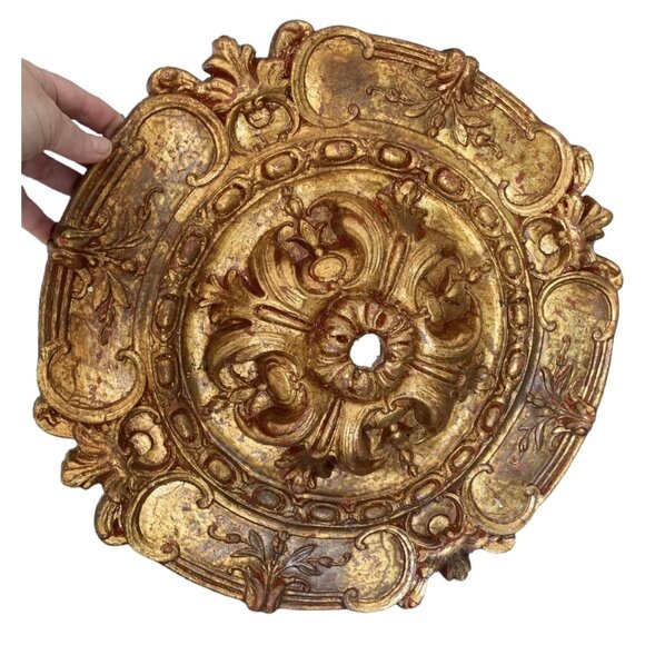 16" ROUND CHANDELIER CEILING MEDALLION BURNISH GOLD VICTORIAN Belgium Urethane - Picture 1 of 12